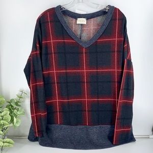 New Boutique Charcoal Red Plaid Long Sleeve Top